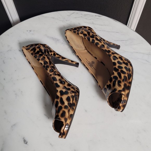Merona Patent Leopard Print Open Toe Pumps Size 7.5 - Picture 3 of 10